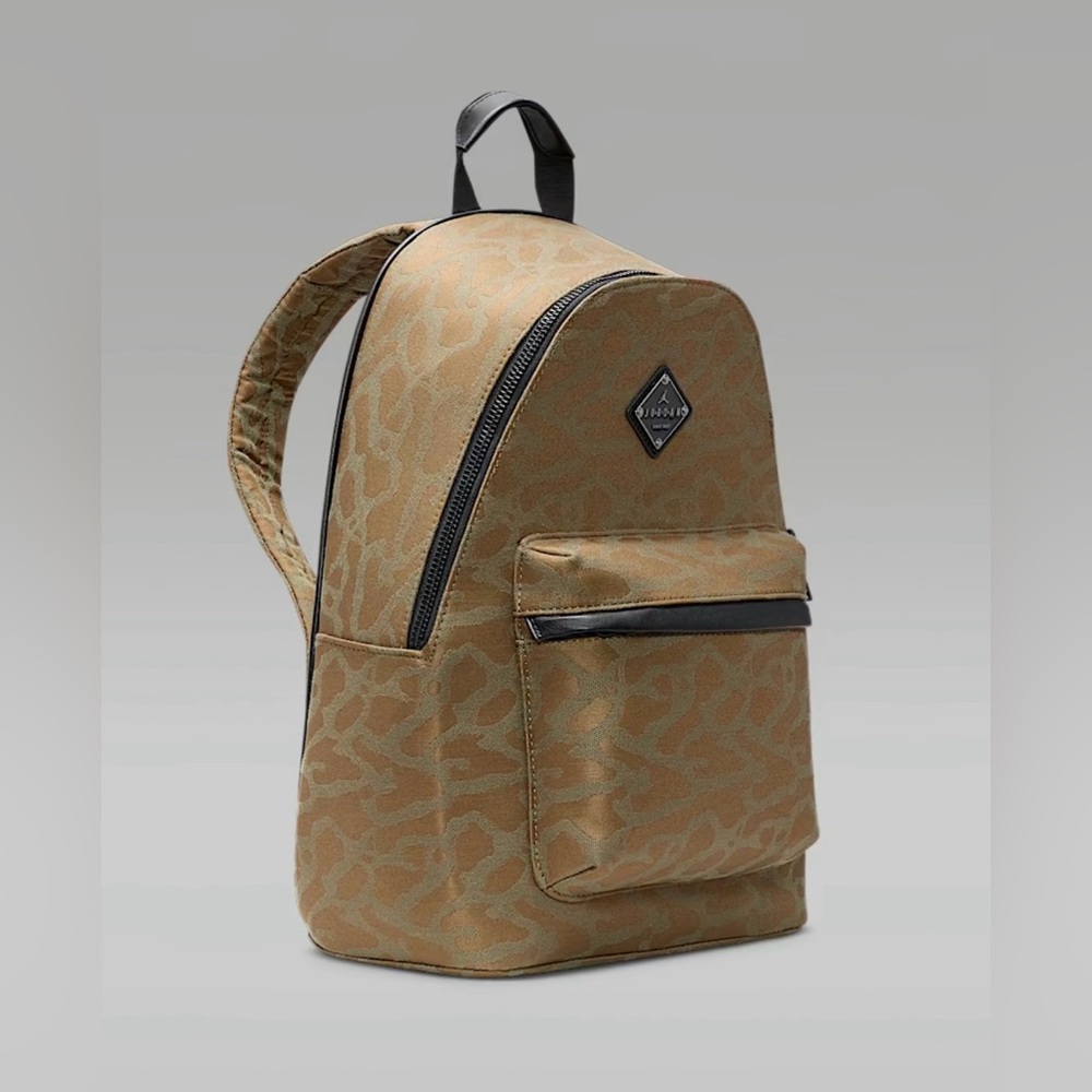 Jordan Monogram Backpack (20L) - Picture 2 of 8